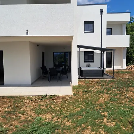 Mabora Villa *